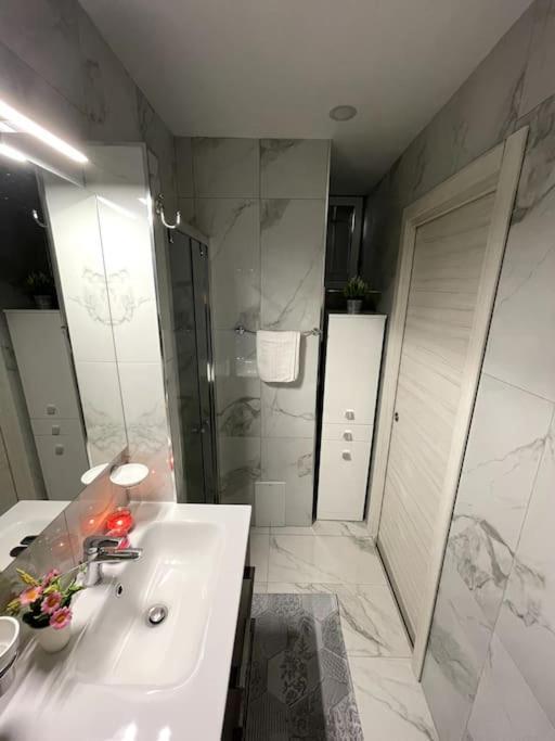White House Spacca Napoli Ngoại thất bức ảnh